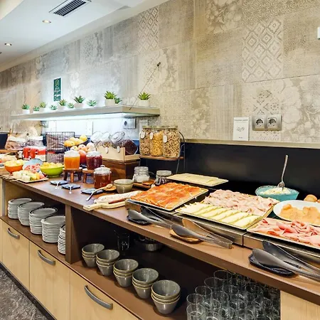 Sercotel Codina Szálloda 3*