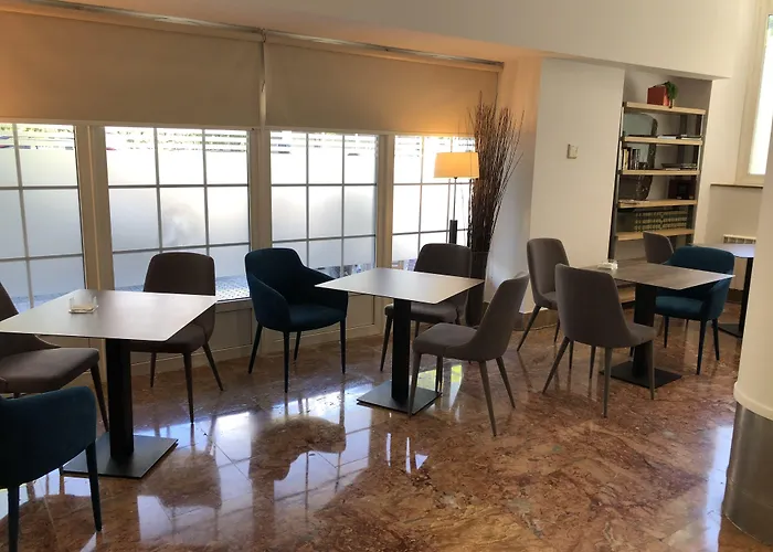 Szálloda Sercotel Codina 3*